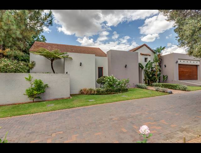 3 BEDROOM HOUSE SOLD IN CEDAR LAKES